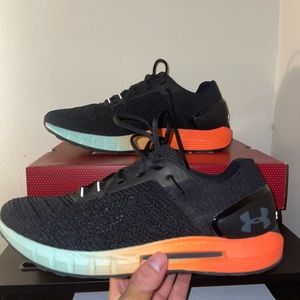 Under Armour HOVR Sonic 2
